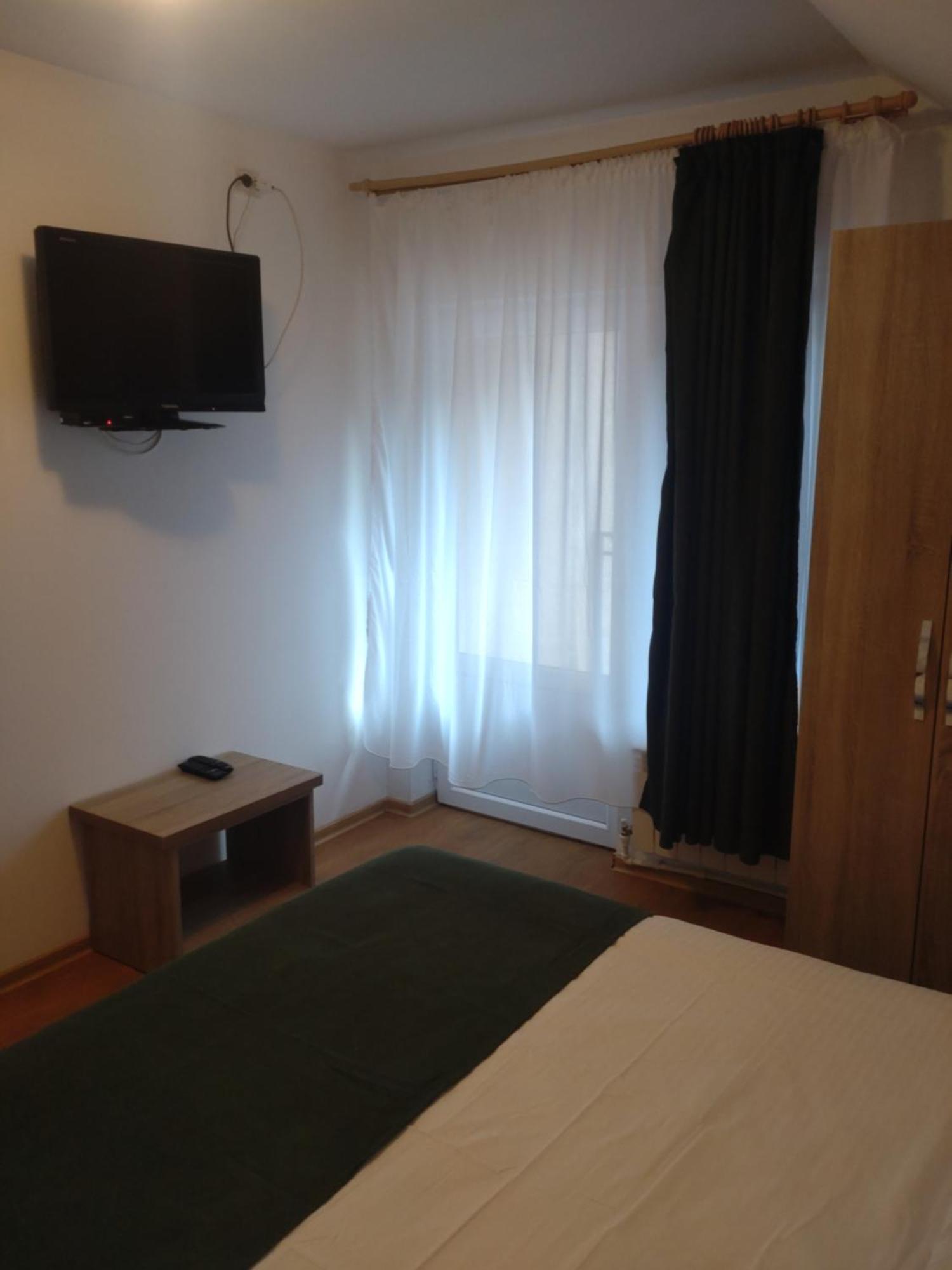 Hotel Casa Noastra Orşova Zimmer foto